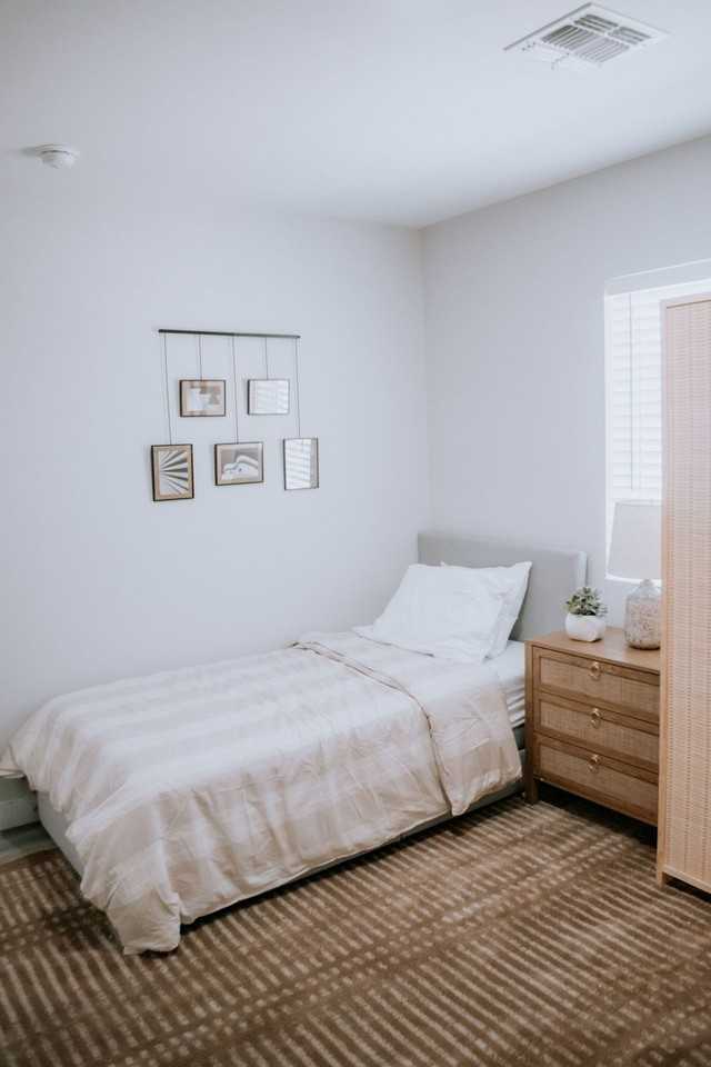 Beautifully Furnished 3 - Photo 7 of 18