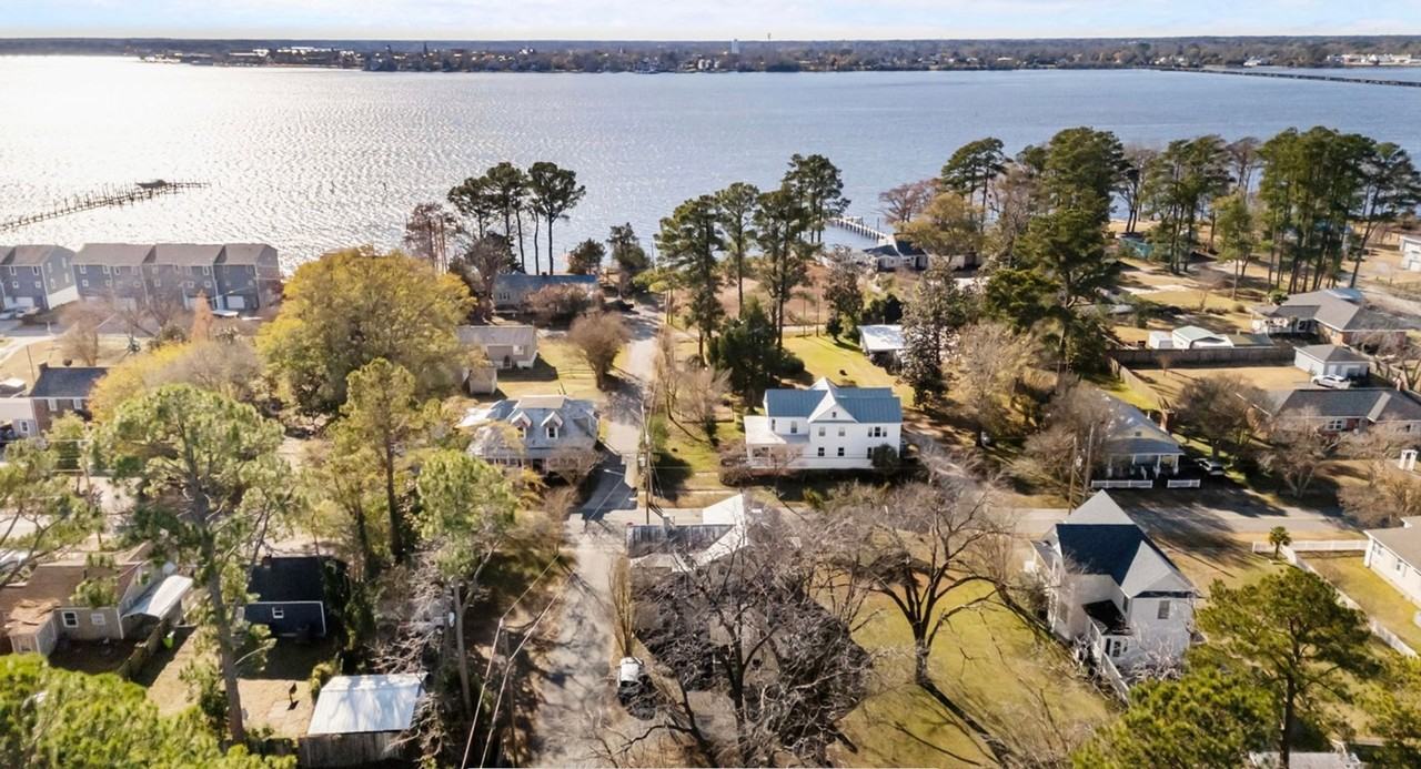 802 N B St #2 - Photo 2 of 17