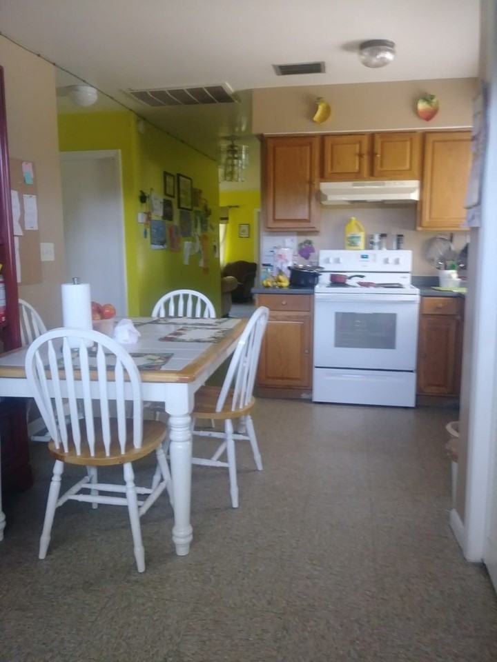 1073 San Remo Avenue - Photo 4 of 5