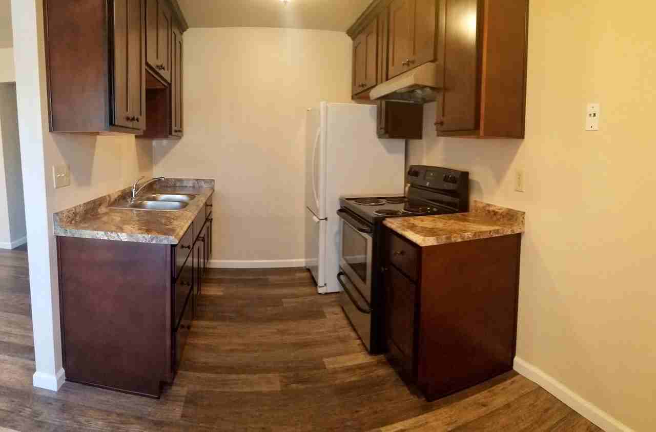 1141 Sunnyslope Road - Photo 5 of 8