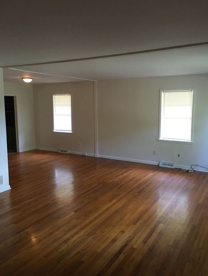 126 Atteiram Drive - Photo 5 of 26