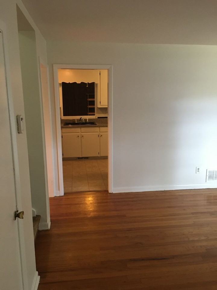 126 Atteiram Drive - Photo 6 of 26