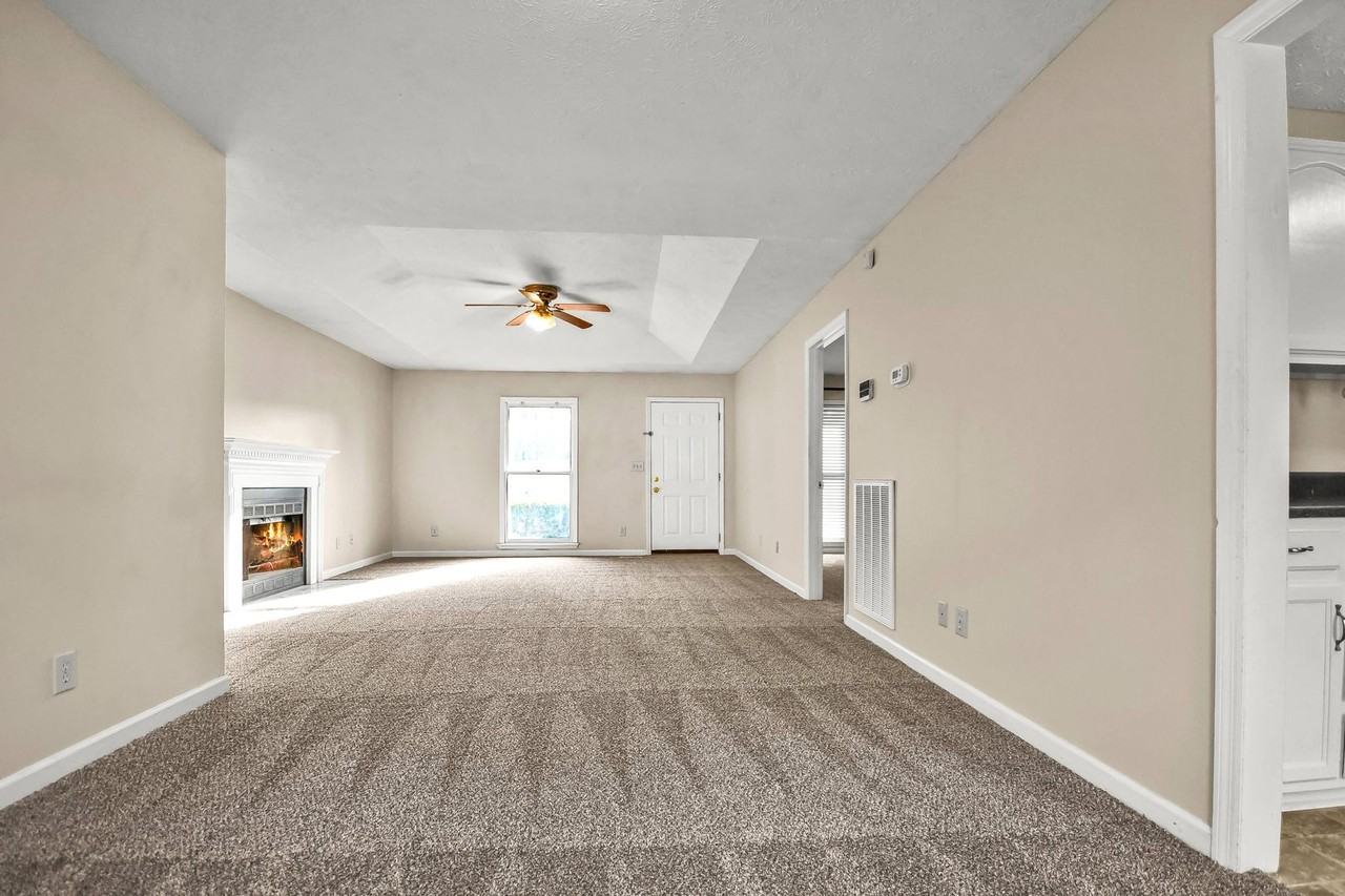 3416 Clearwater Drive - Photo 7 of 20