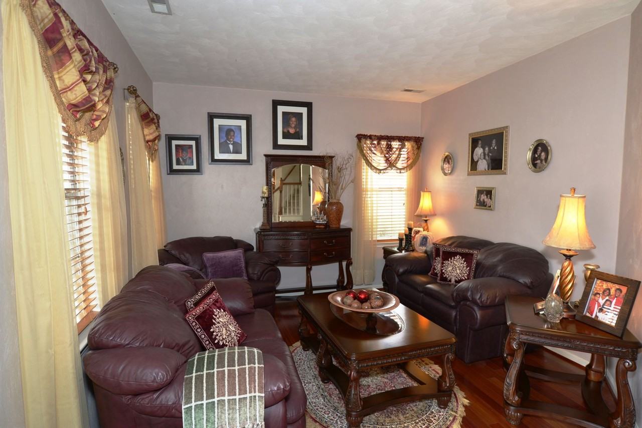 6409 Wet Marsh Ct - Photo 3 of 26