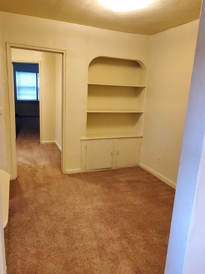 5223 Curlew Drive - Photo 7 of 22