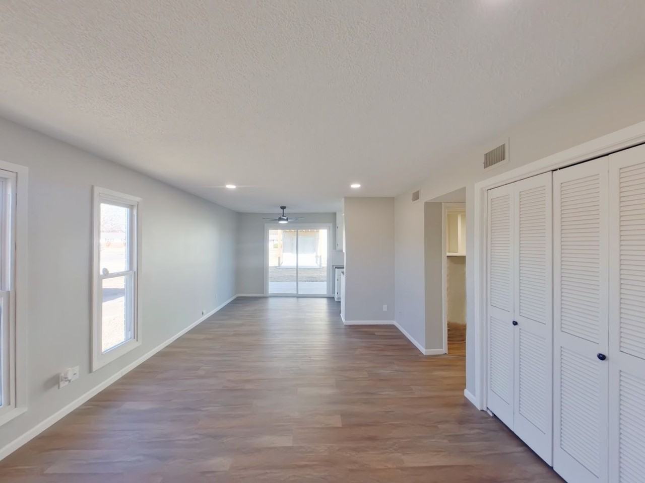 254 N Acadia Ave #1 - Photo 2 of 7