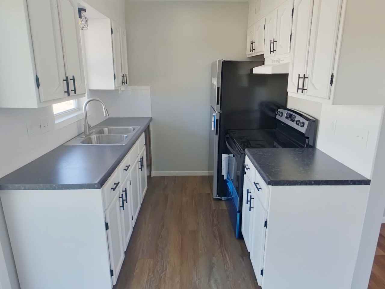 254 N Acadia Ave #1 - Photo 4 of 7