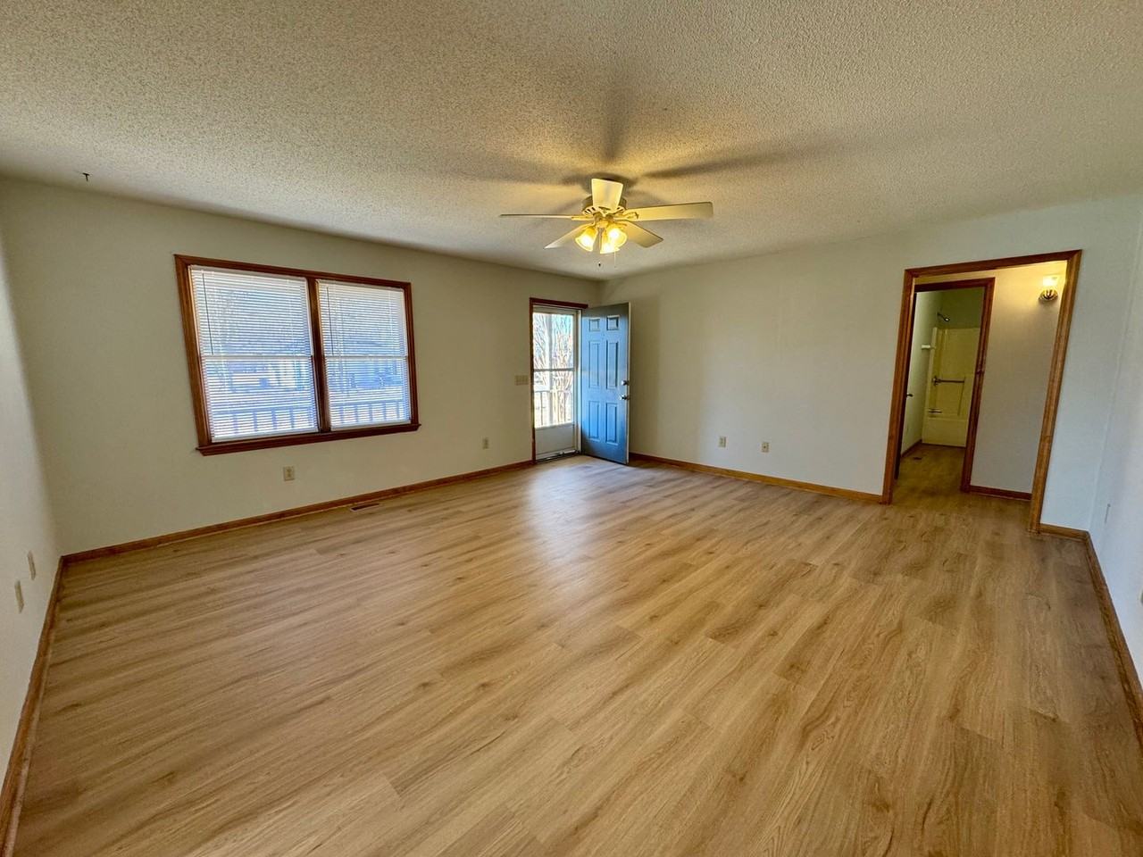 522 Walnut Street - Photo 2 of 14