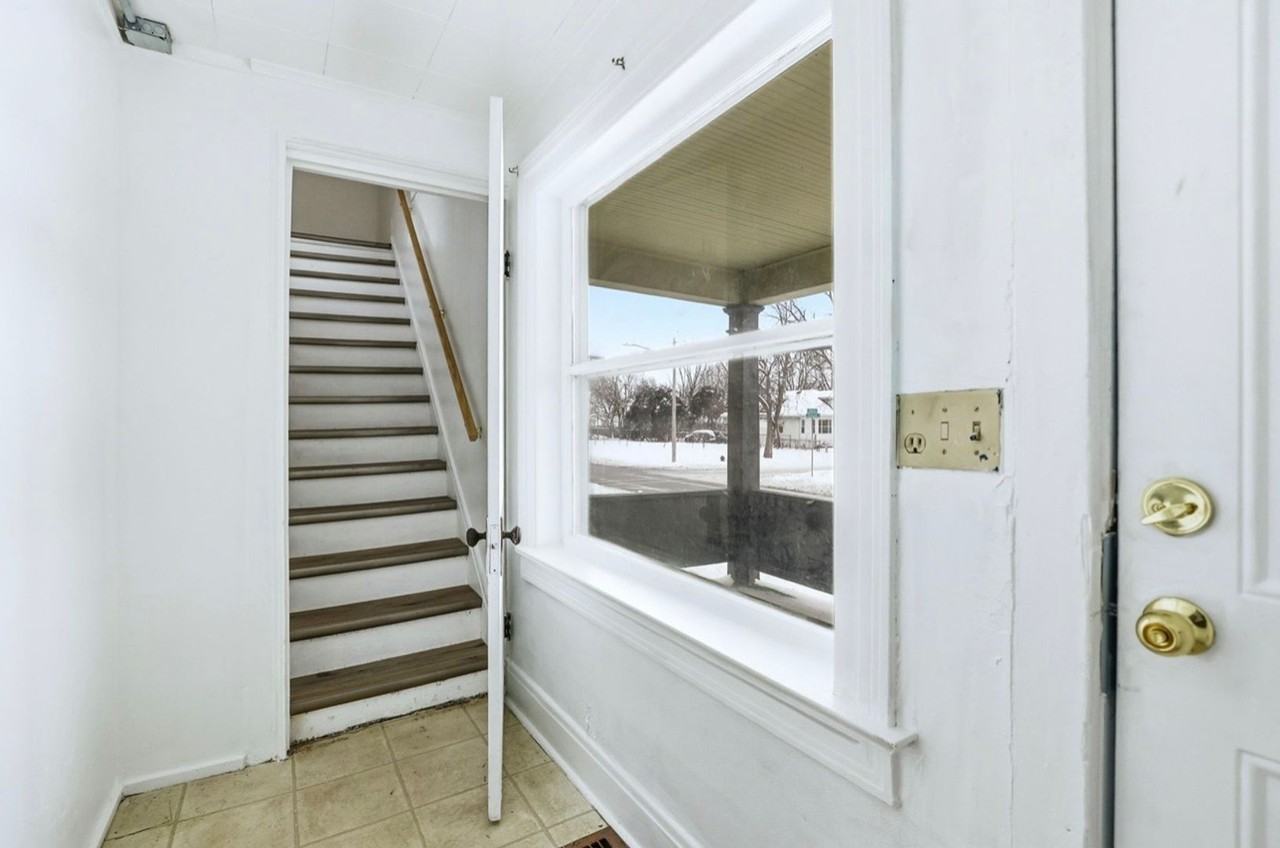 926 North Porter Street - Photo 2 of 10