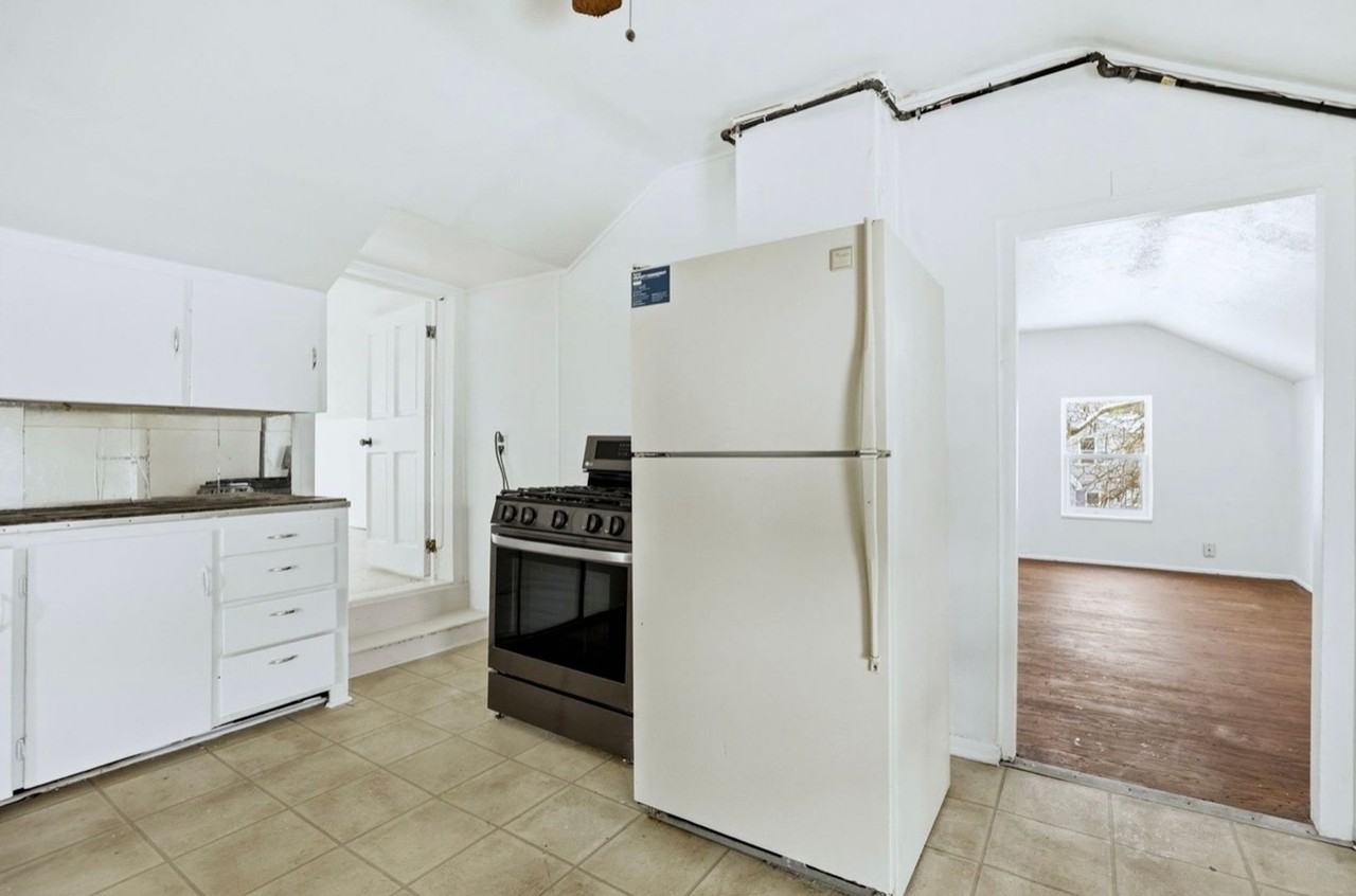 926 North Porter Street - Photo 3 of 10