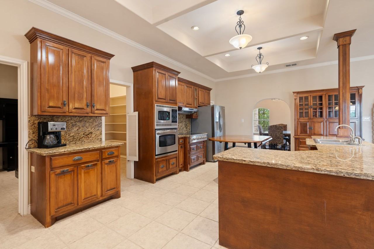 31 Running Deer Mdws - Photo 7 of 25