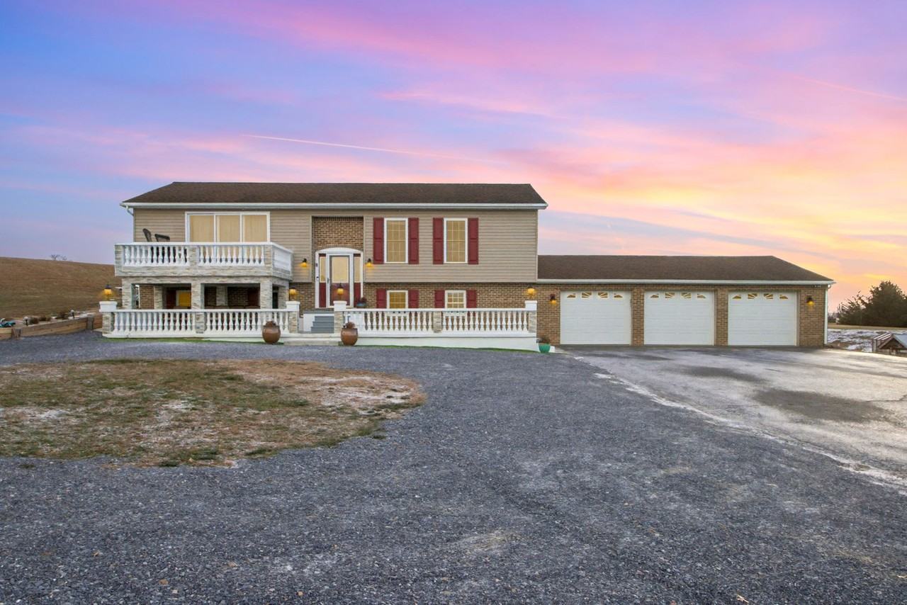 583 Grahams Woods Road - Photo 2 of 24