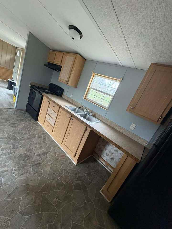 3928 Bewleytown Road - Photo 3 of 10