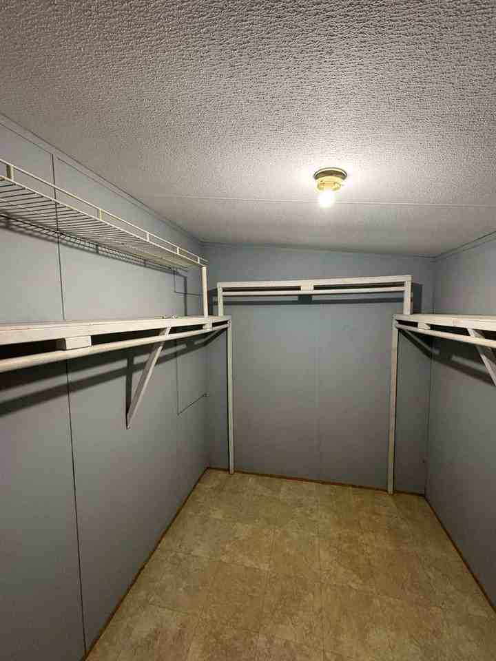 3928 Bewleytown Road - Photo 6 of 10