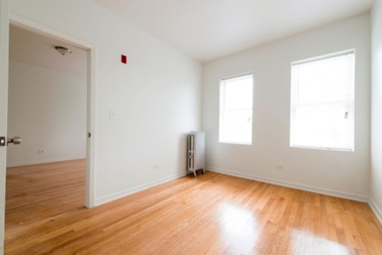 1010 S 2nd Ave Maywood, IL 60153 - Photo 7 of 40