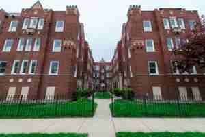 featured image of 1010 S 2nd Ave