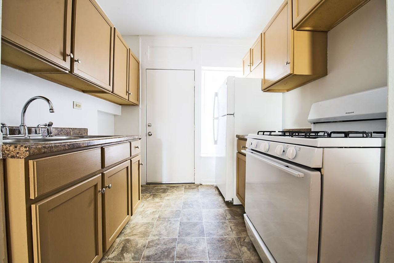 8208 S Drexel Ave Chicago, IL 60619 - Photo 2 of 23