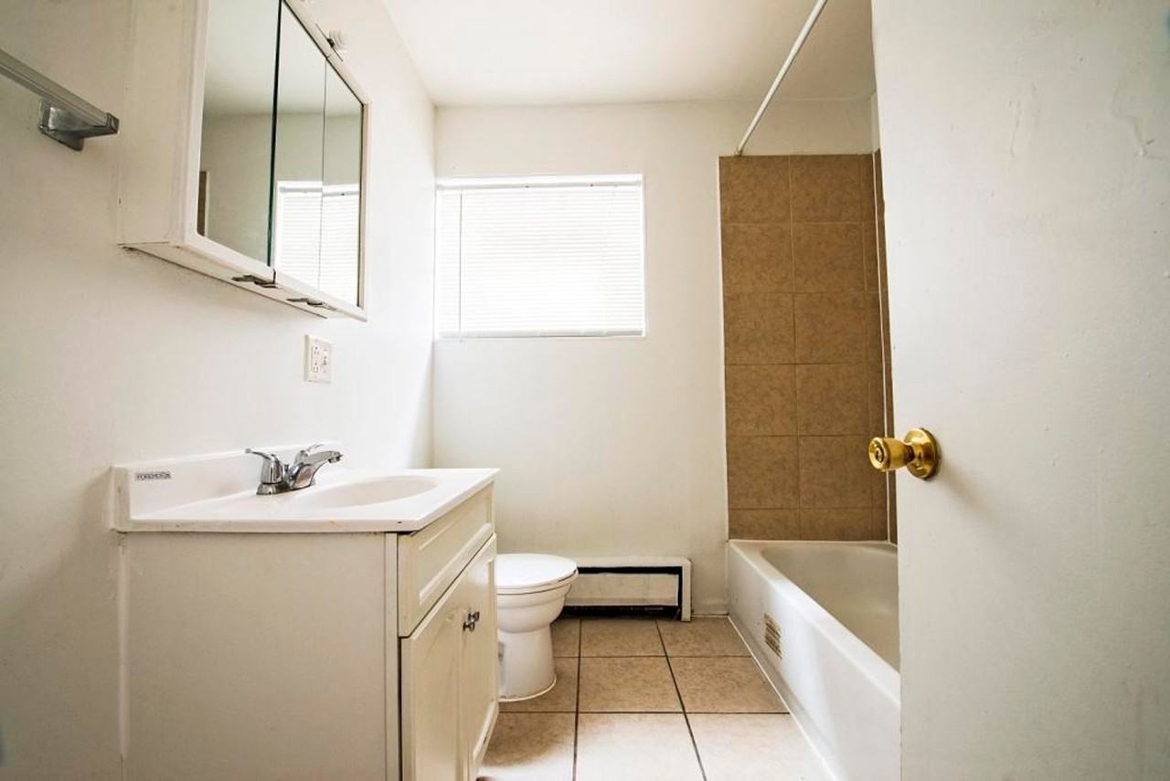 729 N Central - Photo 6 of 12