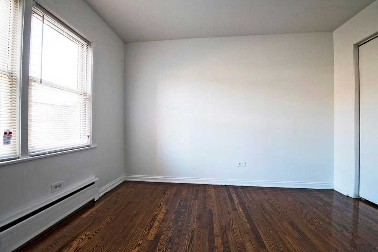 729 N Central - Photo 5 of 12