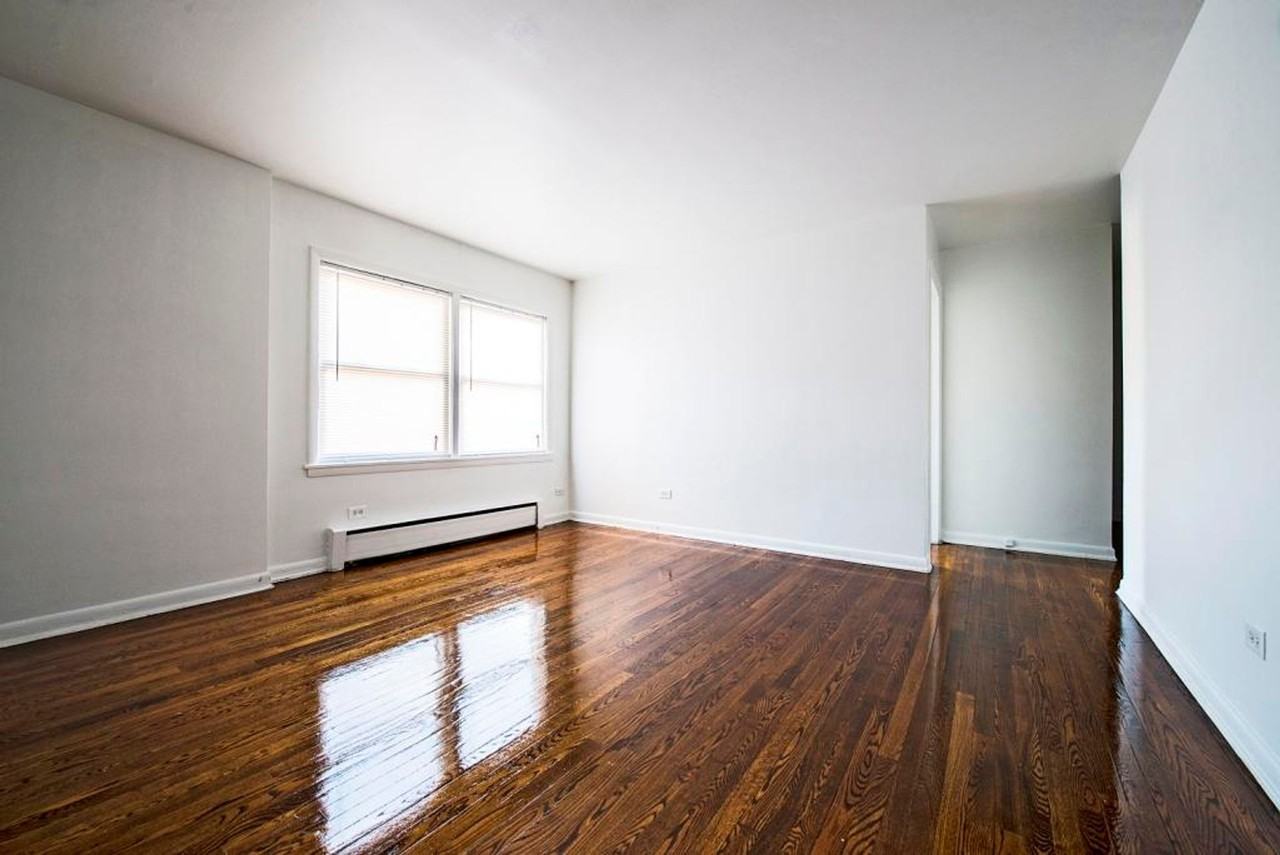 729 N Central - Photo 3 of 12