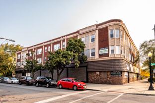 5836 W Madison - Photo 1 of 1