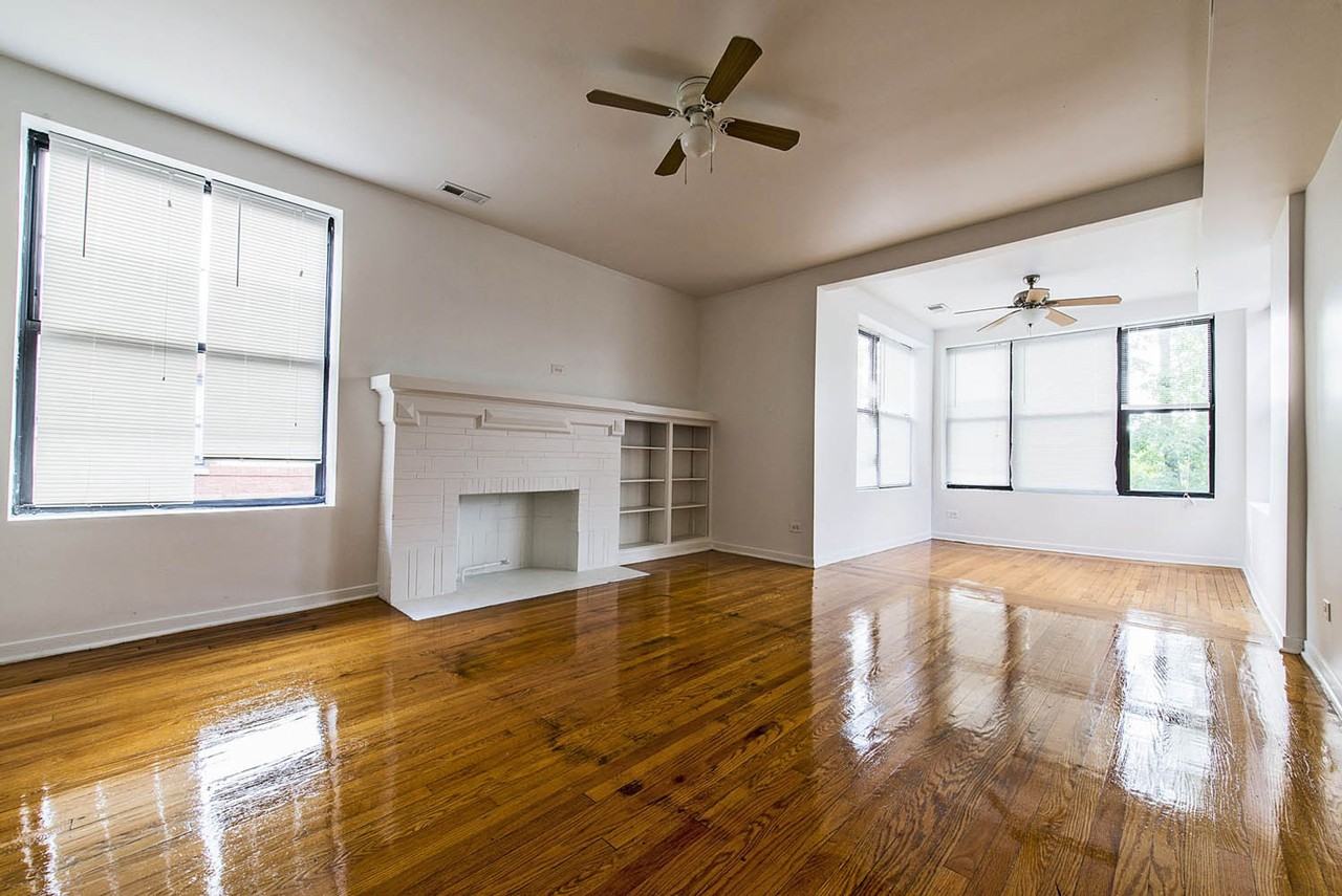 7263 S Coles Chicago, IL 60649 - Photo 3 of 31