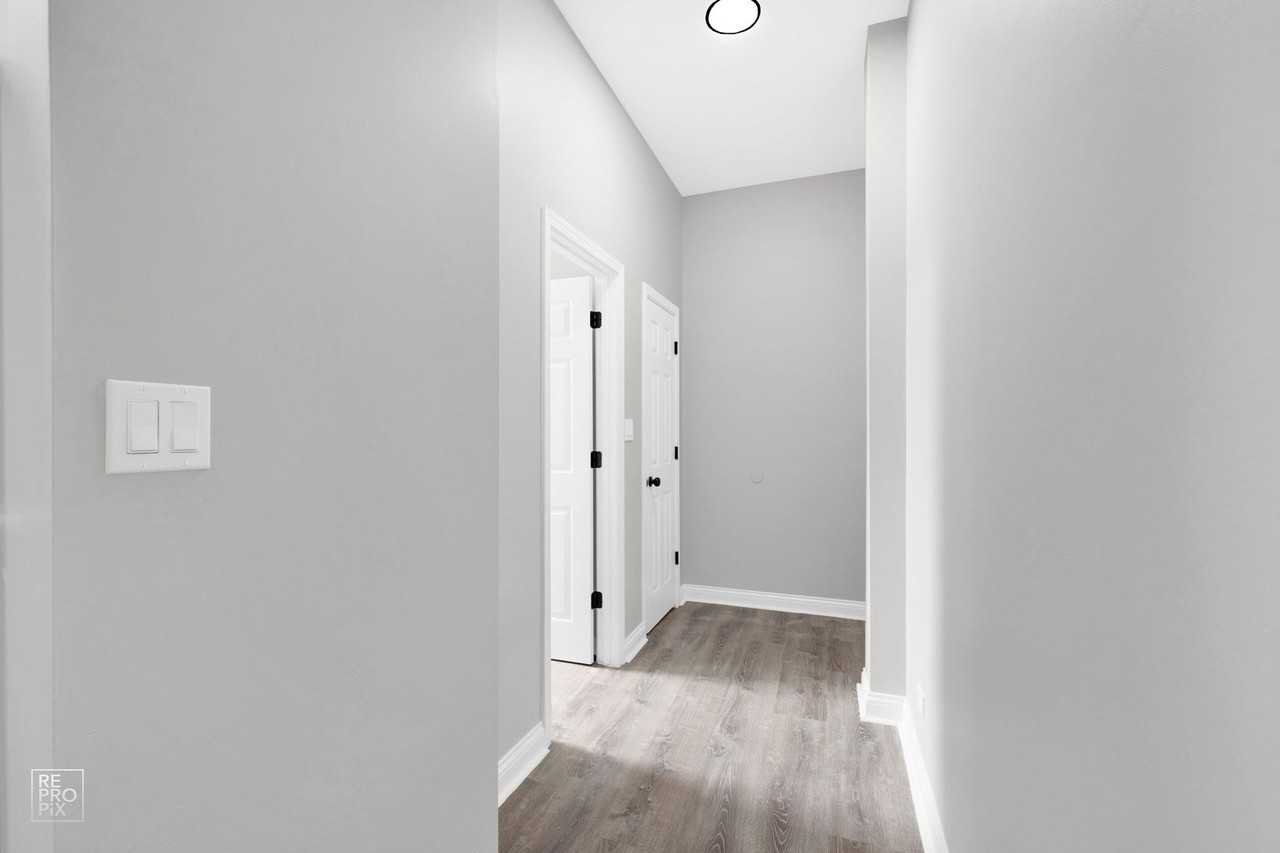 801-05 E Drexel Square Chicago, IL 60615 - Photo 4 of 12