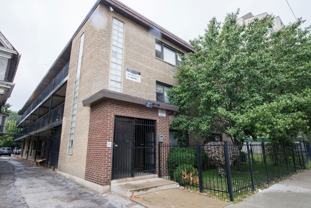 6022 S Indiana Ave - Photo 1 of 1