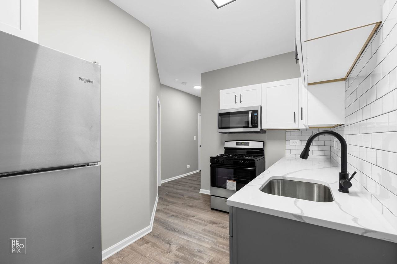 6101 S Langley Chicago, IL 60637 - Photo 5 of 11