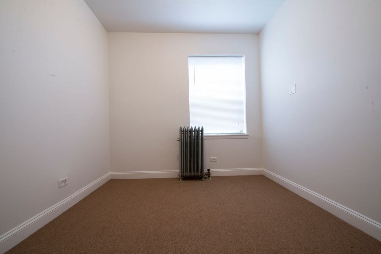 5130 S Dr Martin Luther King Jr Dr Chicago, IL 60615 - Photo 6 of 14