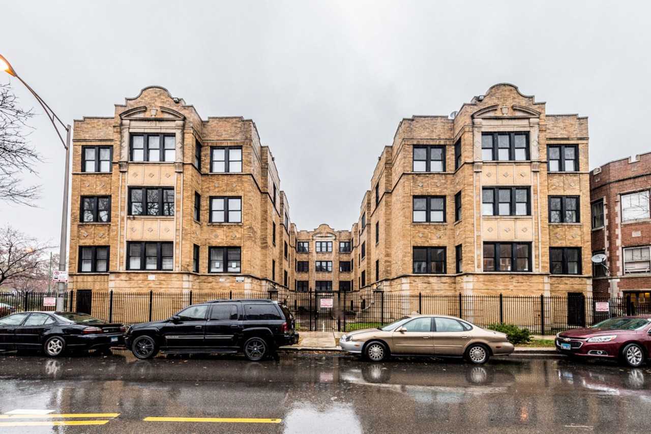5556 W Jackson - Photo 2 of 14