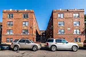 featured image of 4814 W Monroe St