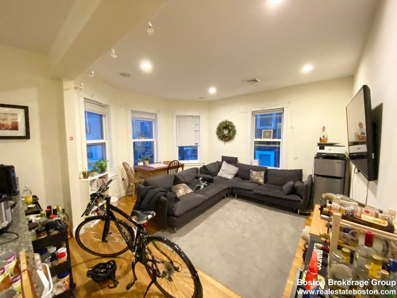 5 Oswald Street - Photo 2 of 11