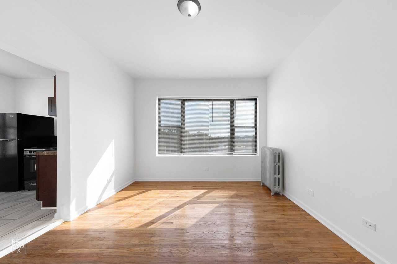 500-512 E 75th St Chicago, IL 60619 - Photo 5 of 11