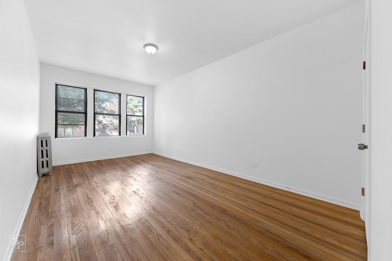 500-512 E 75th St Chicago, IL 60619 - Photo 6 of 11