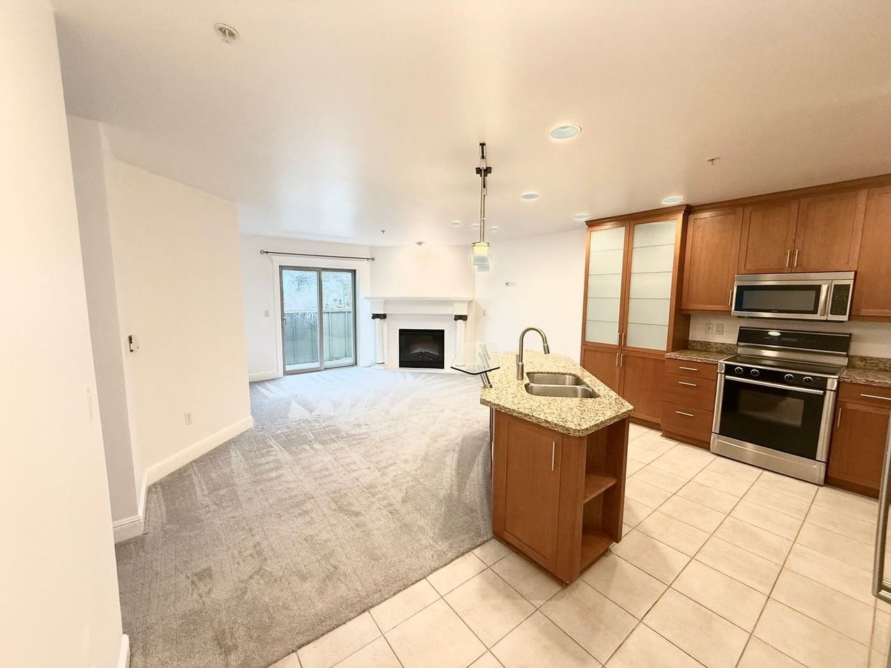 3150 W Government Way - Photo 4 of 20