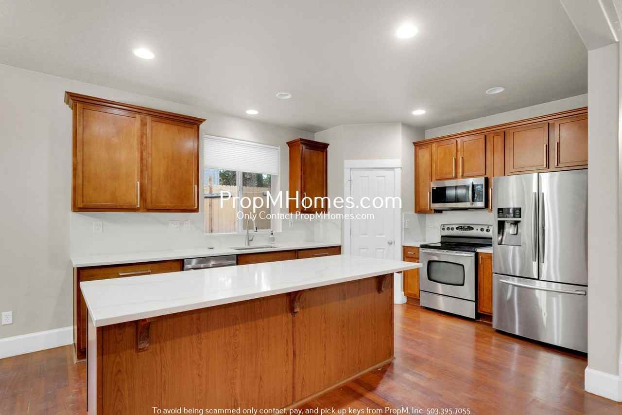 5907 Northwest Lark Meadow Terrace - Photo 5 of 26