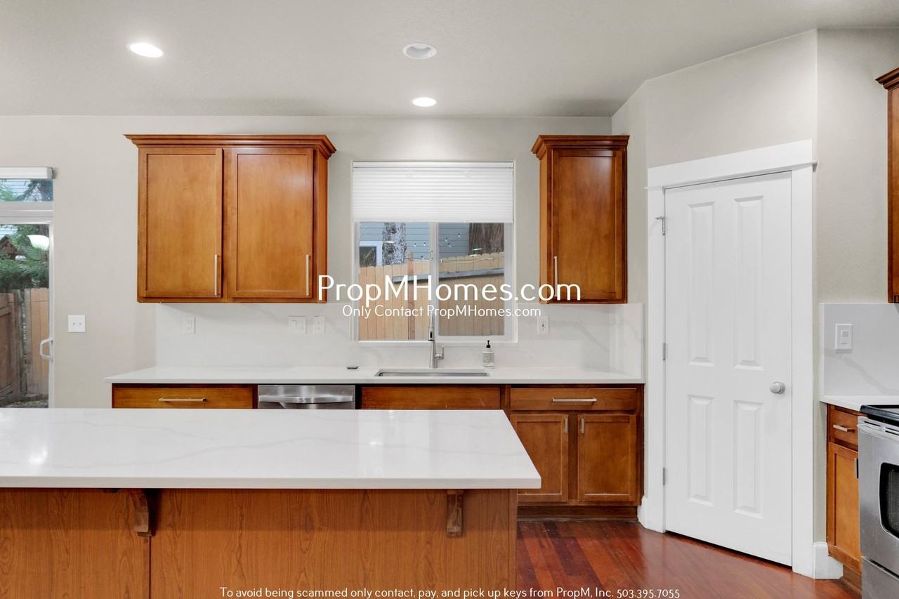 5907 Northwest Lark Meadow Terrace - Photo 6 of 26