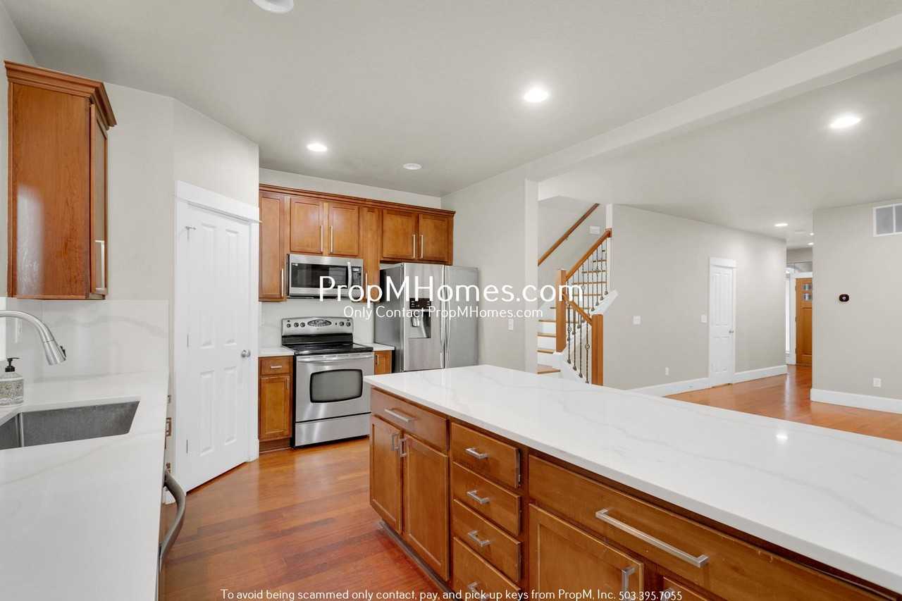 5907 Northwest Lark Meadow Terrace - Photo 7 of 26