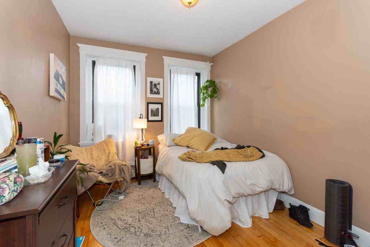 36 Glenville Ave - Photo 5 of 15