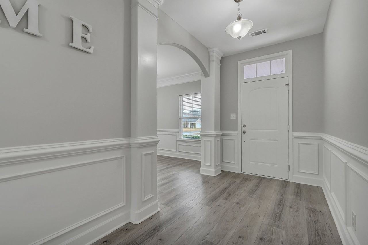 1 Sunny Ct - Photo 6 of 37