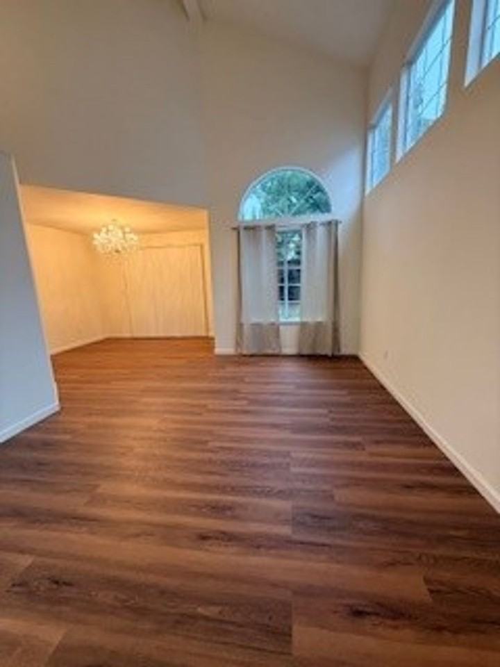 2607 Baltic Dr - Photo 2 of 15