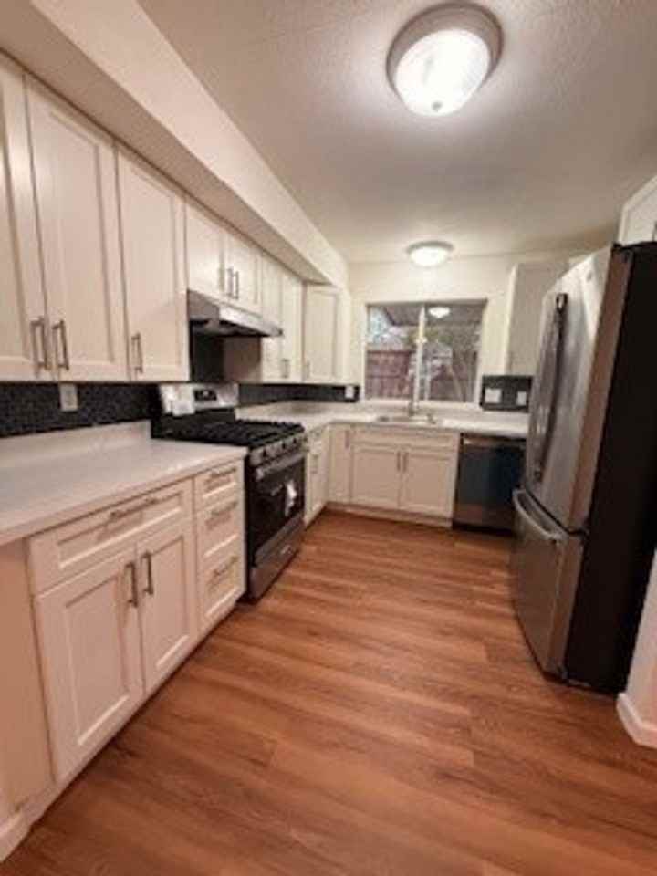 2607 Baltic Dr - Photo 5 of 15