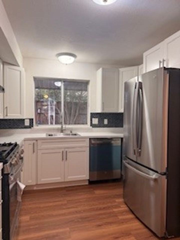 2607 Baltic Dr - Photo 6 of 15