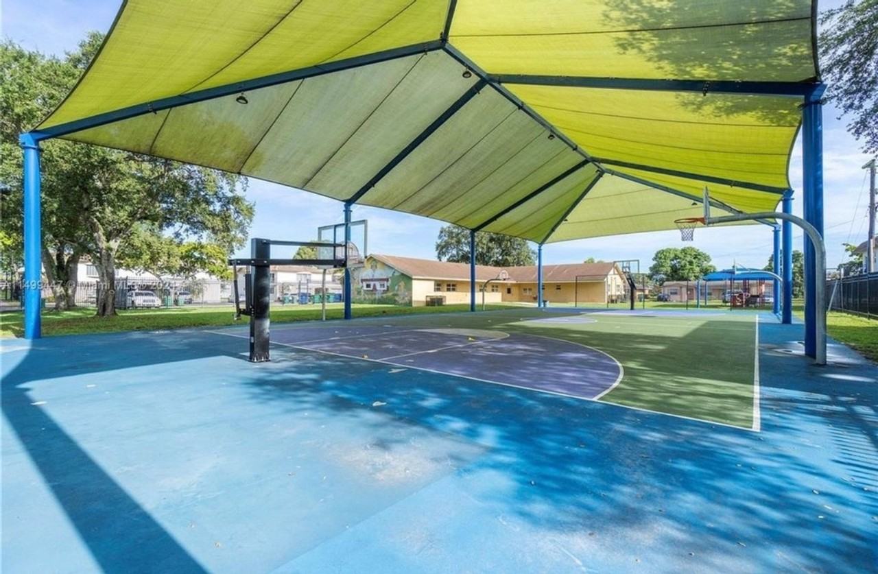 1801 Northwest 54th Terrace - Photo 3 of 15