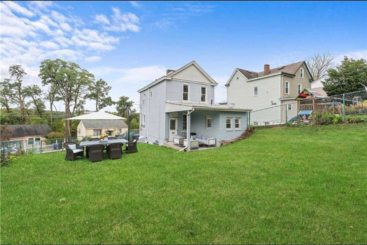 2935 Devlin Street - Photo 4 of 16