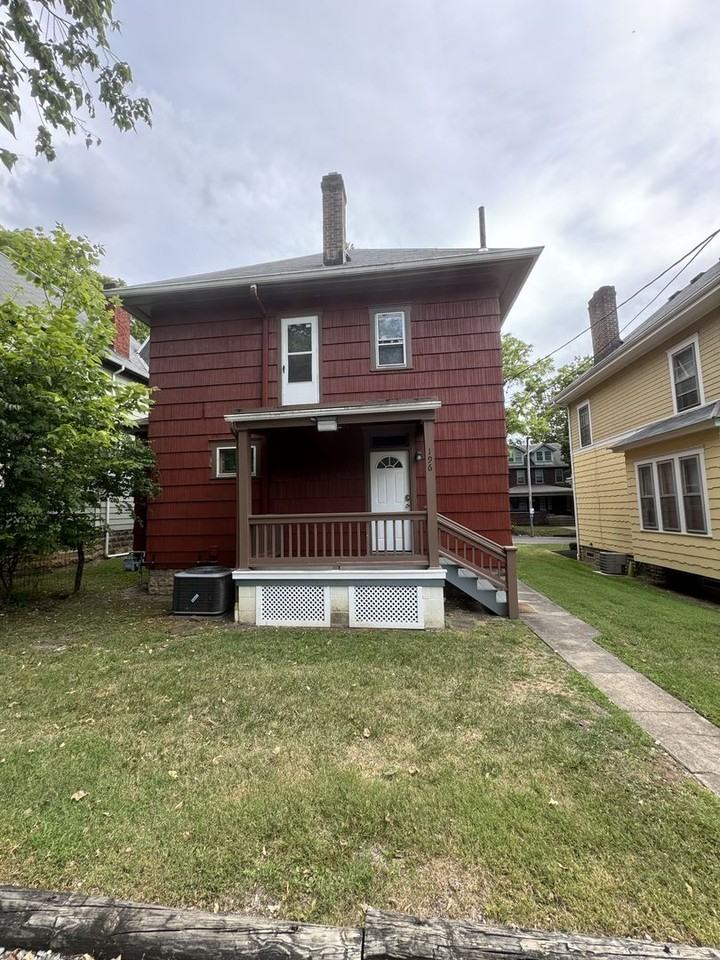 196 East Northwood Avenue - Photo 3 of 30