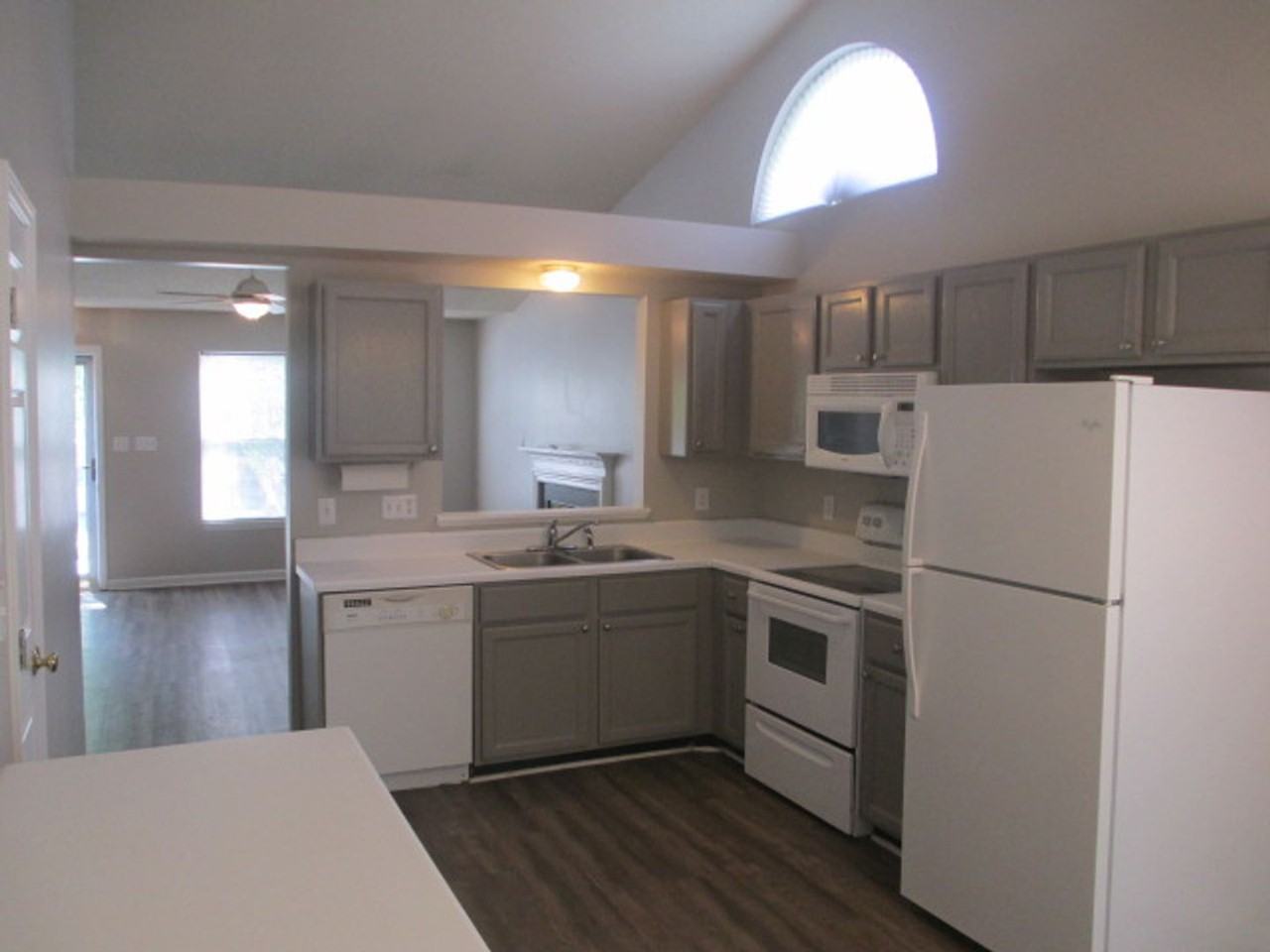 5409 Botany Bay Drive - Photo 6 of 15