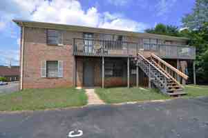 featured image of 4524 Bonnell Dr Nw
