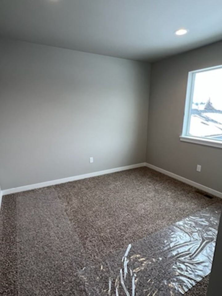 1104 South New Oak Lane - Photo 7 of 15